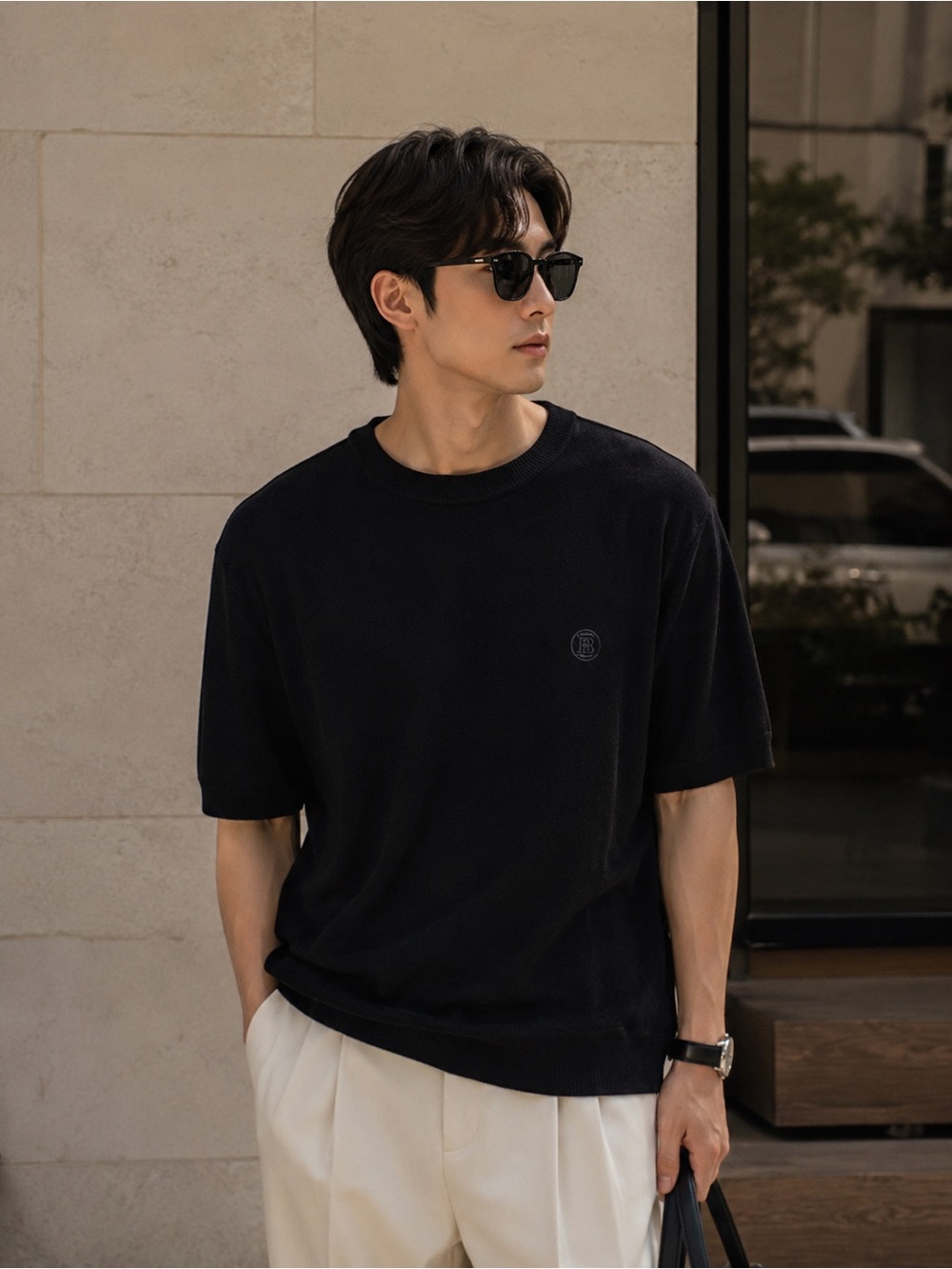 Authentic BURBERRY Cashmere Black Crewneck Ribbed